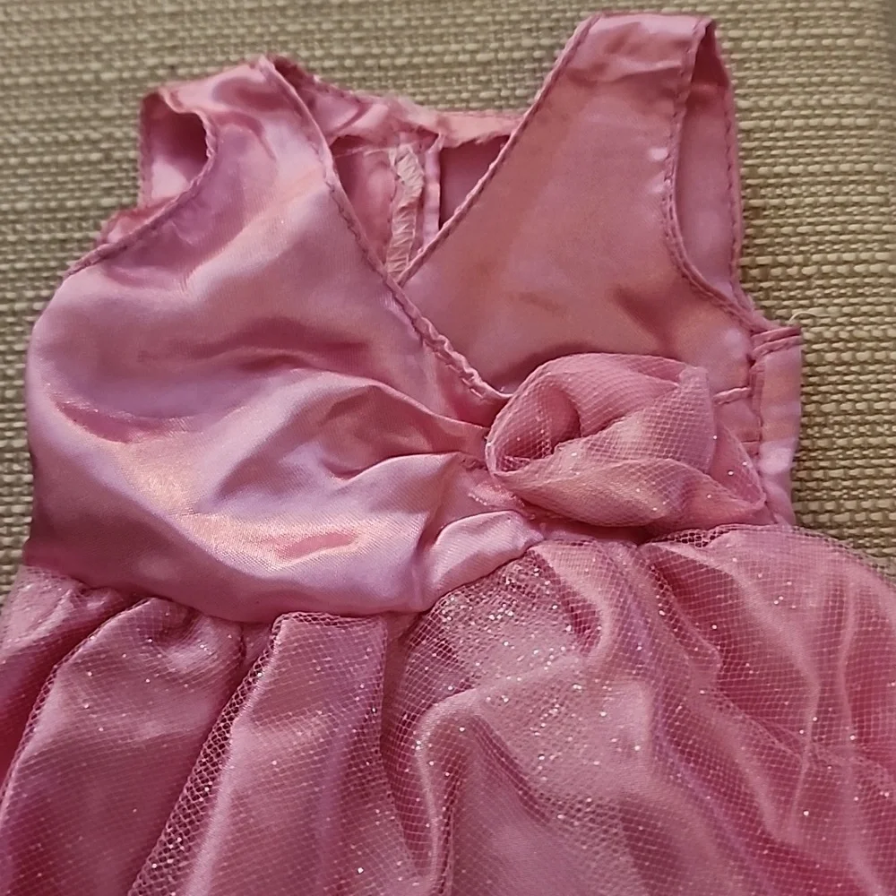Source Unknown 18in doll